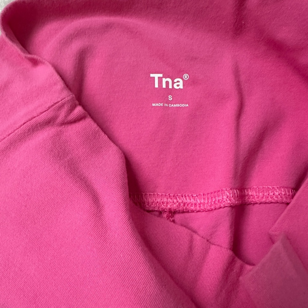 Aritzia TNA chill atmosphere flare legging size small